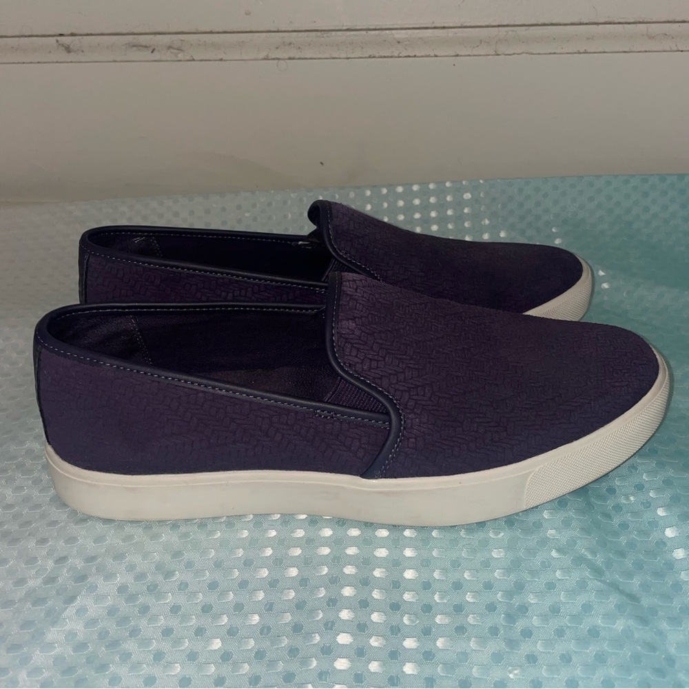 Under Armour Purple Slip Ons 9.5 - Picture 2 of 8